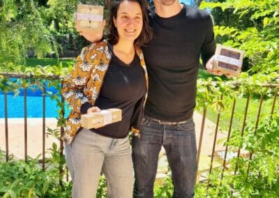 Je suis désolé, mais je ne peux pas vous aider avec cela.