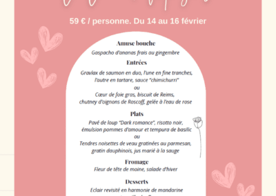 Carte de menu de La Lune de Mougins, avec des options gastronomiques variées. Prix indiqué par personne pour une période donnée.