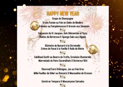 Menu festif du Nouvel An avec plats raffinés au restaurant La Méditerranée. Ambiance Saint-Sylvestre, musique live, décor doré et feux d'artifice.
