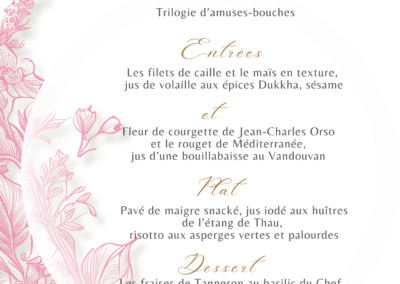 Menu de la Fête des Mères au Restaurant Laflora. Inclut amuses-bouches, entrées, plat, et dessert. Design floral élégant, informations de contact incluses.