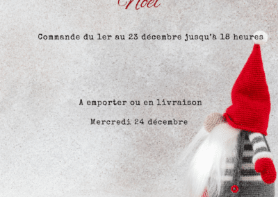 Une affiche de Noël avec un lutin en tricot, indiquant les dates et options de commande pour le 24 décembre.