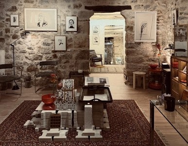 Mémoire : une nouvelle galerie d’art et d’objets habités au cœur du village